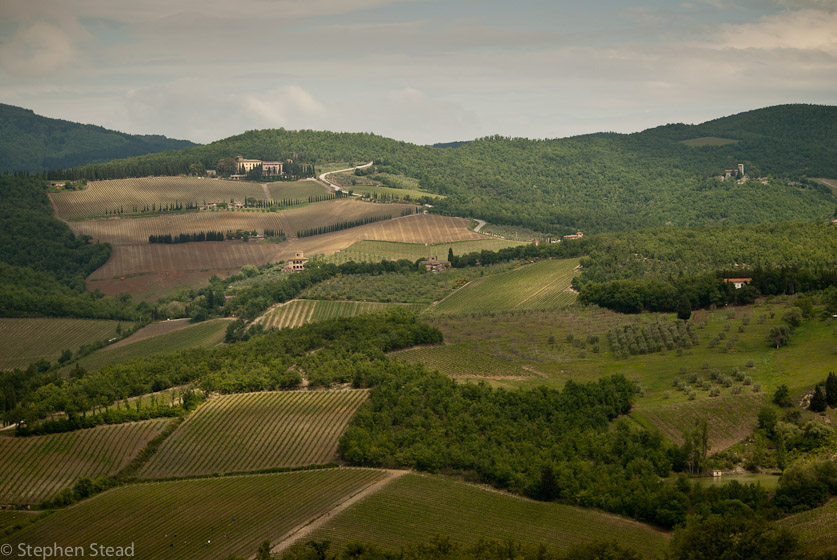 NIKON D200 - 55.0-300.0 mm f/4.5-5.6