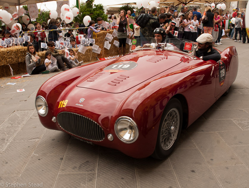 NIKON D200 - 18.0-70.0 mm f/3.5-4.5